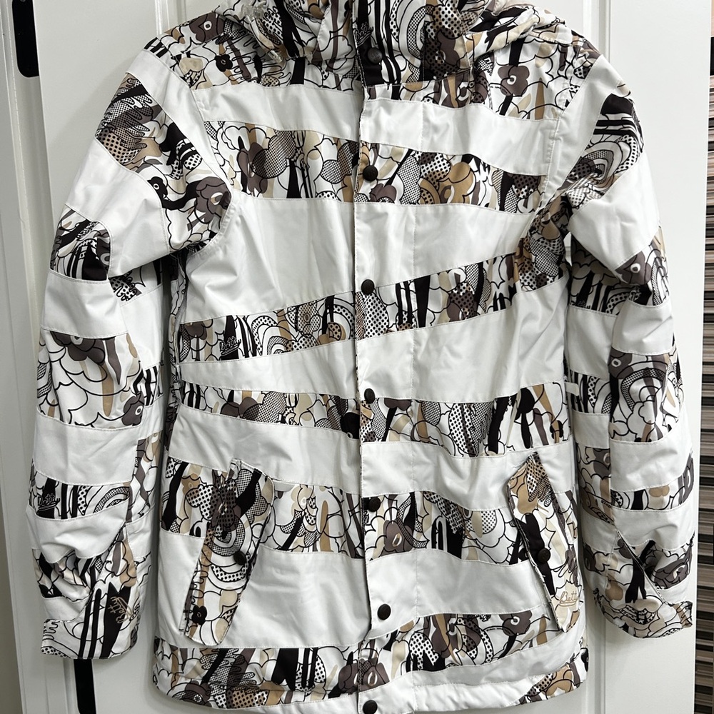 Stylish Women's Ski Jacket in White and Brown Betty rides size small